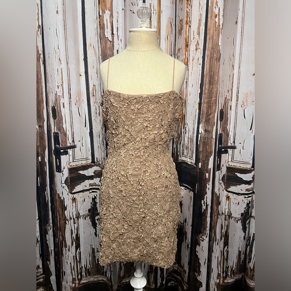 AKIRA Dresses & Skirts - AKIRA Strapless Textured Tan Dress